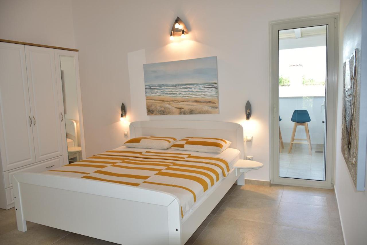 Holiday Home M&M Novigrad Istria エクステリア 写真